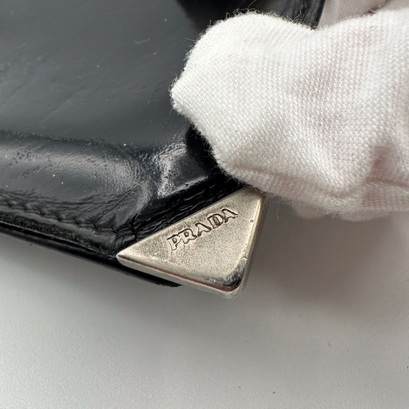 Prada patent Leather bi fold wallet - Picture 2 of 10